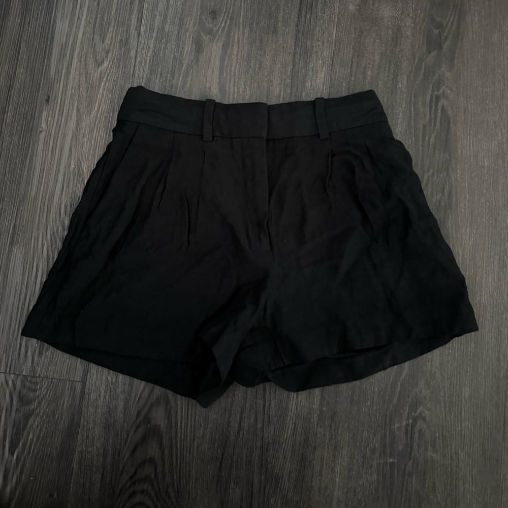 Babaton Aritzia Black Linen Shorts